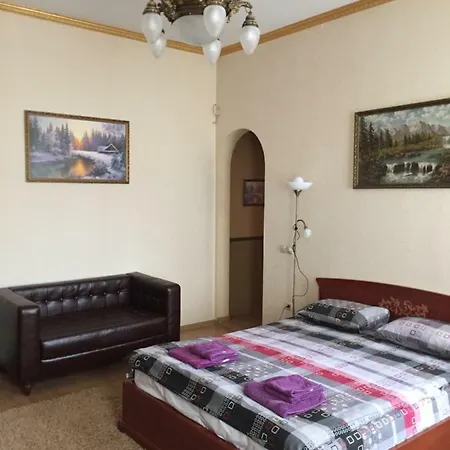 Затишна Квартира В Центрі Міста Ternopil Exterior photo